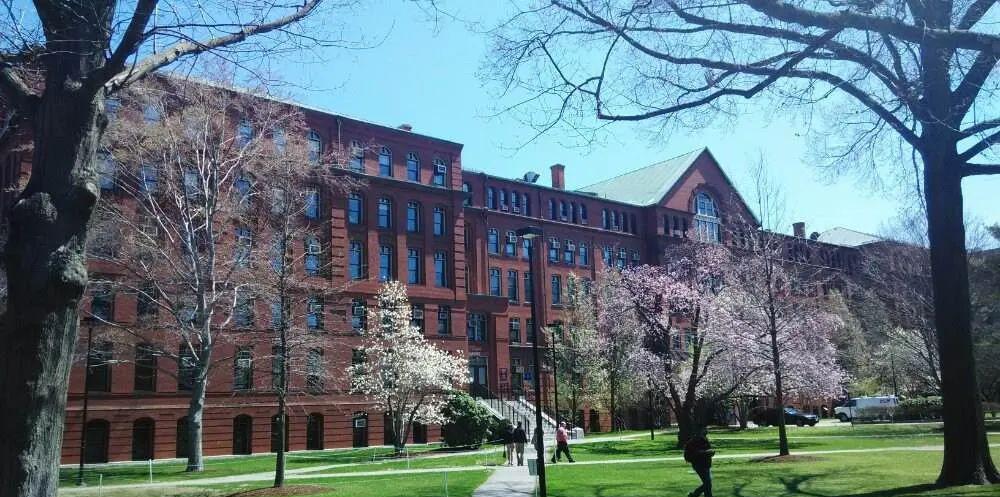 耶鲁大学心理学公开课课件_耶鲁大学世界排名第几名_耶鲁大学