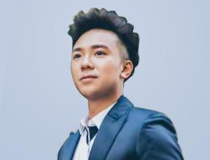Andrew 留学专家
